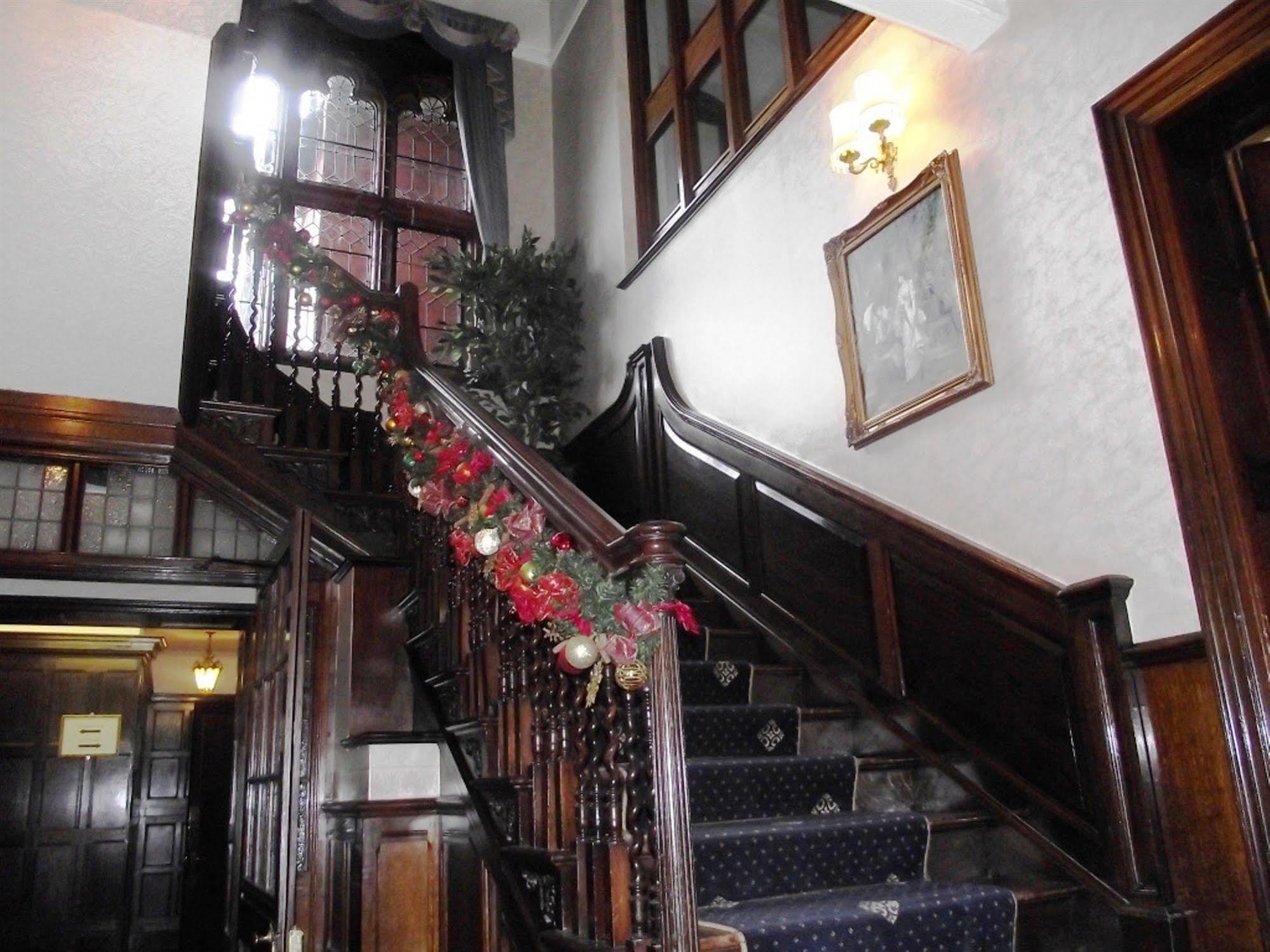 Bryn Howel Hotel Llangollen Exterior foto